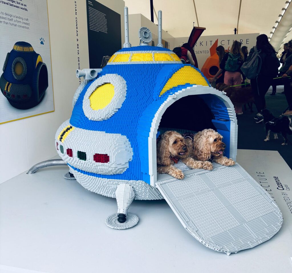 Barkitecture 2026 w Goodwoof - projekt LEGO U-WOOF-O. 